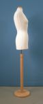 224 MANICHINO DONNA PER SARTORIA BASE TONDA LEGNO