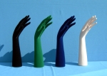 3100 mani in plastica floccate per biggiotteria