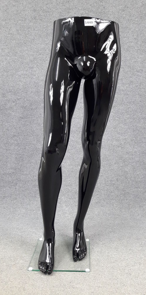  - 034_gambe_1440u