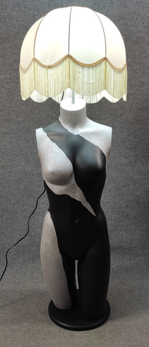 001 LAMPADA CORPO DONNA BUSTO 56BST - Lampada busto a forma di donna con paralume