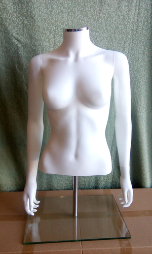 025 BUSTO TFSA1 - Busto in plastica da uomo con braccia senza testa
